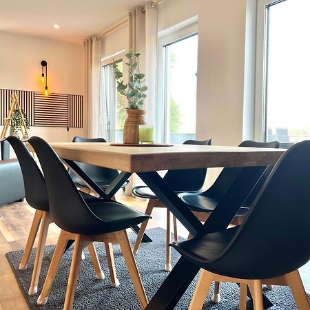 Grosse Wohnung Wellness + Sauna + Netflix 佩特尔斯哈根 外观 照片