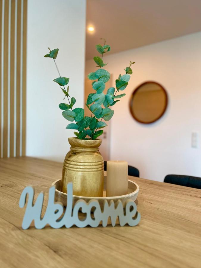 Grosse Wohnung Wellness + Sauna + Netflix 佩特尔斯哈根 外观 照片
