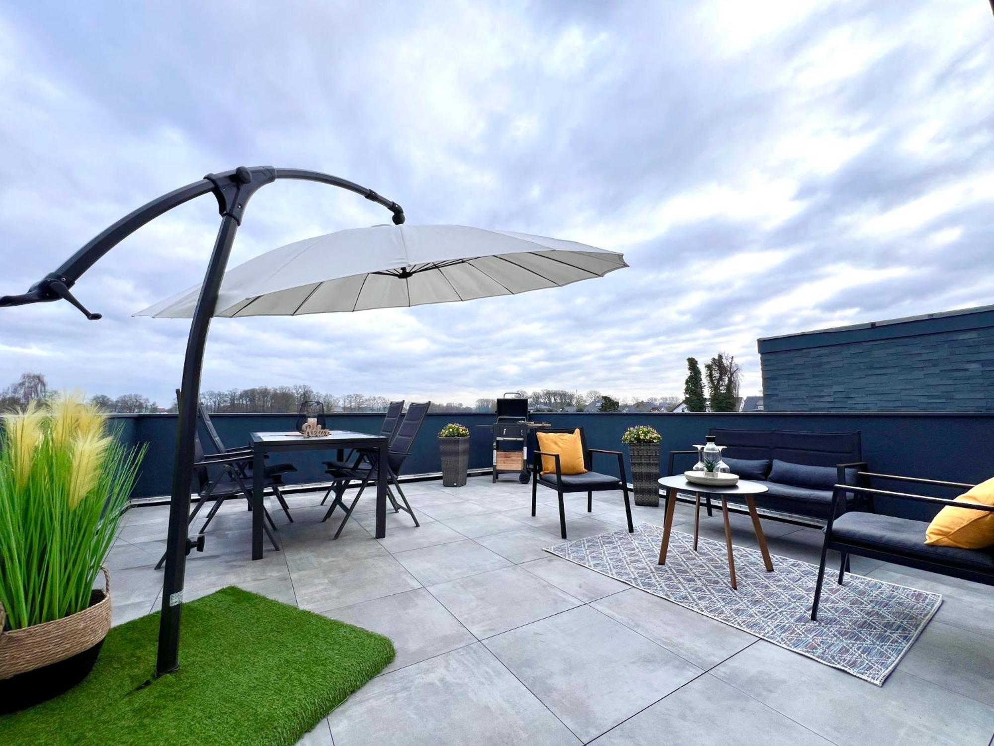 Grosse Wohnung Wellness + Sauna + Netflix 佩特尔斯哈根 外观 照片